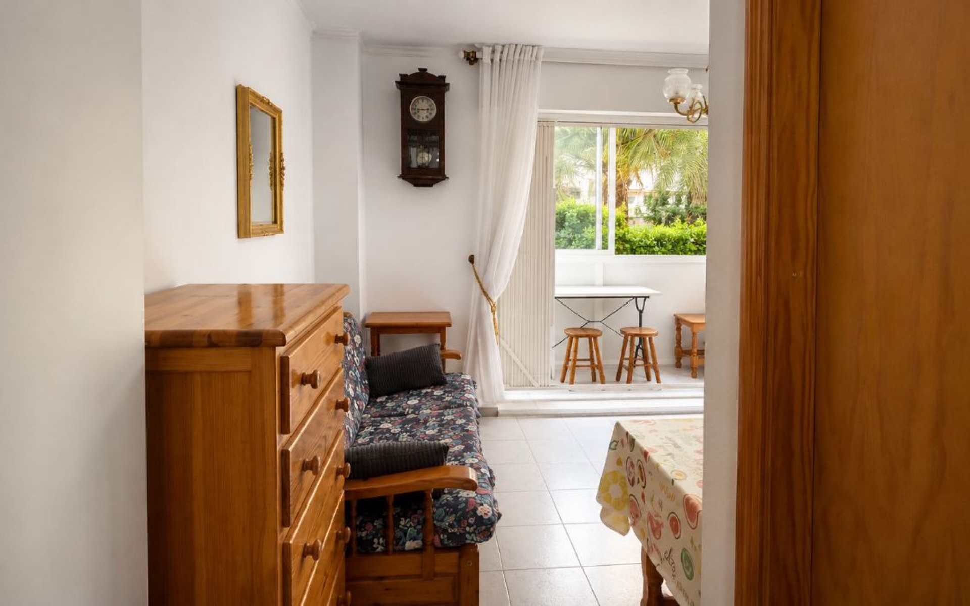 Resale - Apartment - Torrevieja - Torrevieja Centro