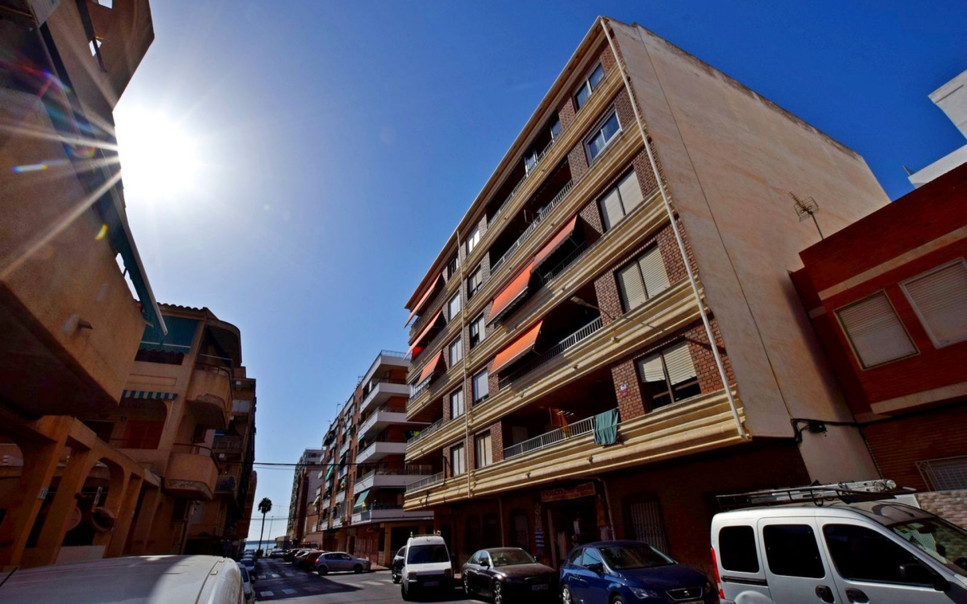 Resale - Apartment - Torrevieja - Torrevieja Centro
