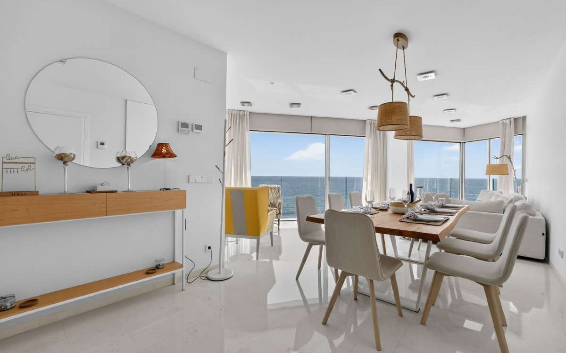 Resale - Apartment - Torrevieja - Torrevieja Centro