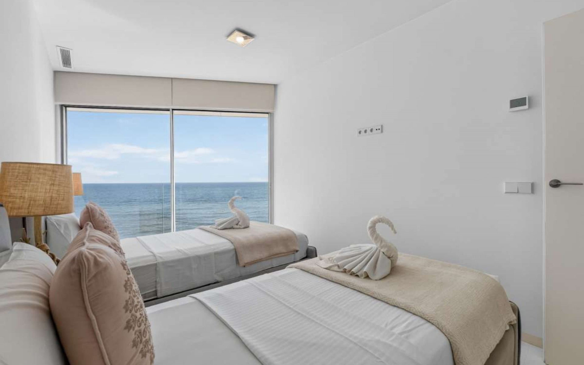 Resale - Apartment - Torrevieja - Torrevieja Centro