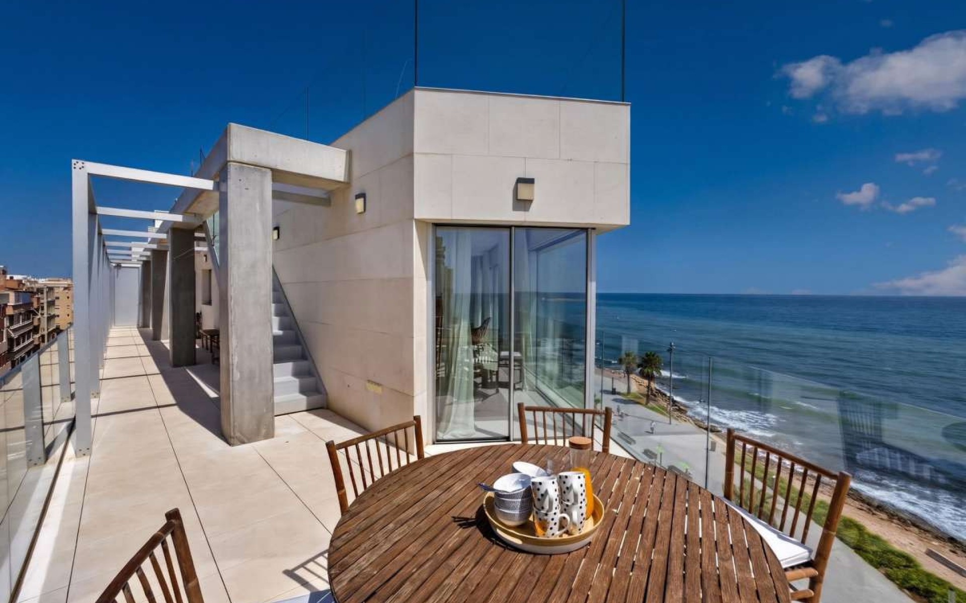 Resale - Apartment - Torrevieja - Torrevieja Centro
