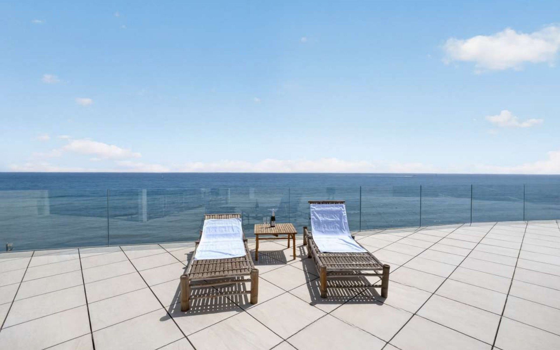 Resale - Apartment - Torrevieja - Torrevieja Centro