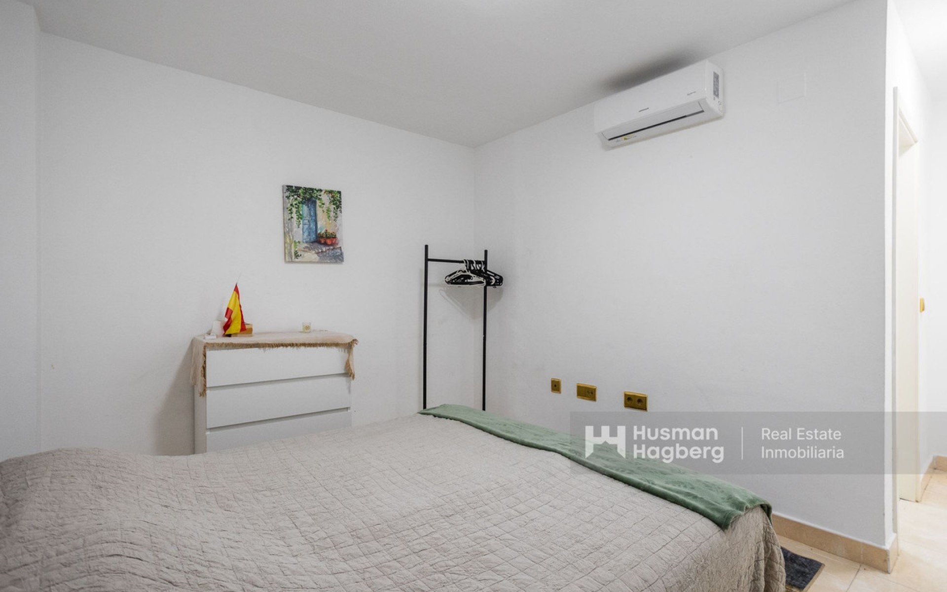 Resale - Apartment - Torrevieja - Torrevieja Centro