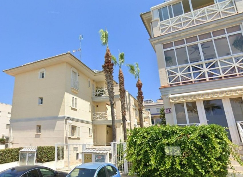 Resale - Apartment - Torrevieja