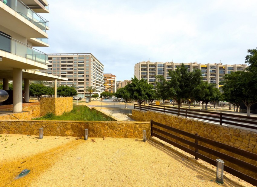 Resale - Apartment - Villajoyosa - Villajoyosa Centro