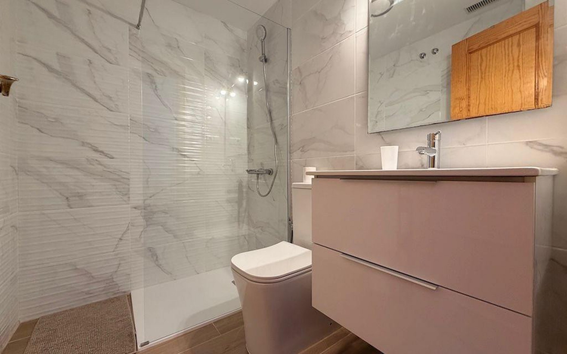 Resale - Apartment - Villamartin - St James Hill