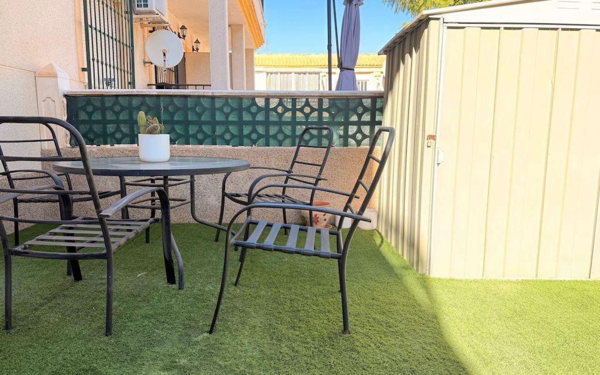 Resale - Apartment - Villamartin - St James Hill