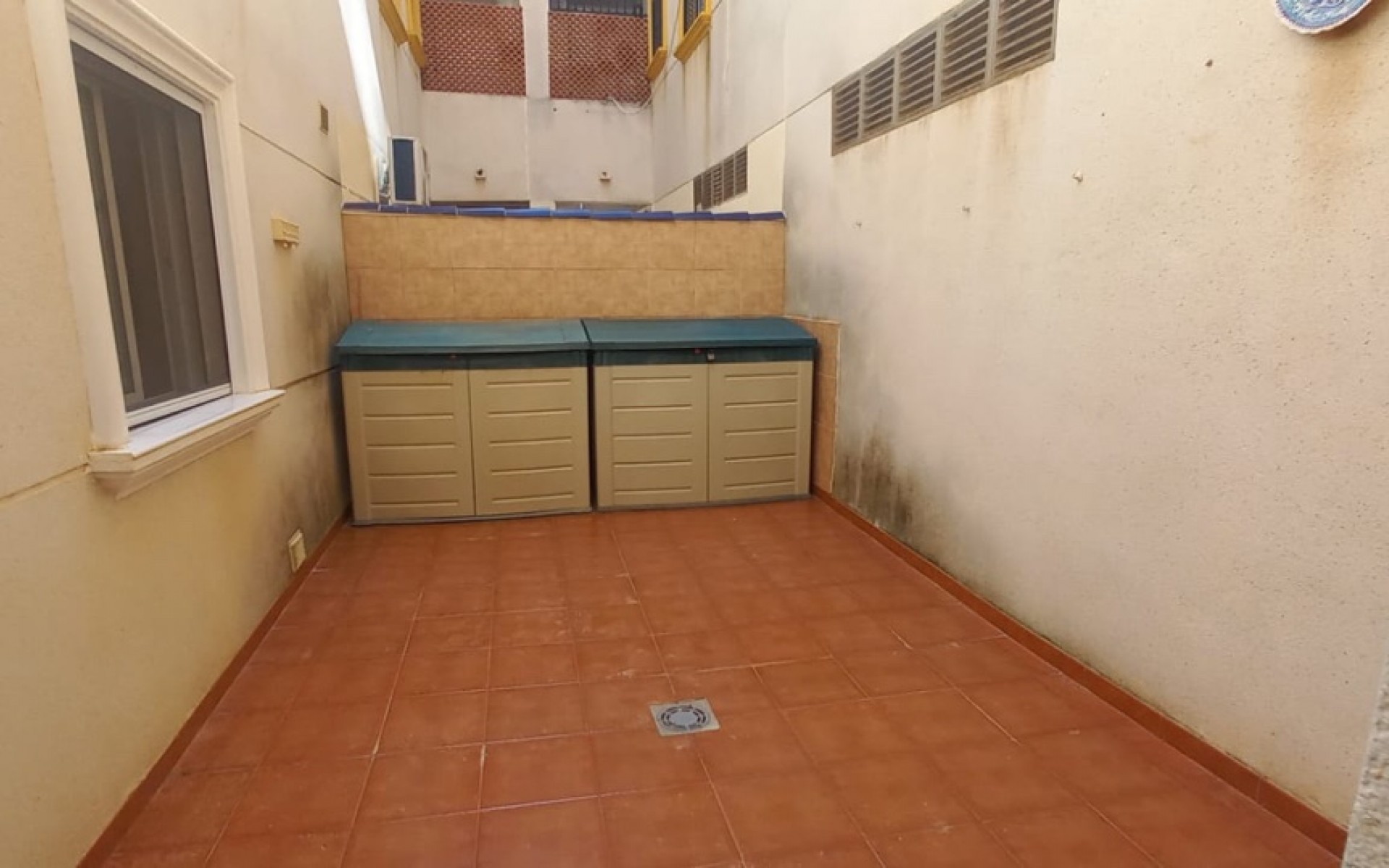 Resale - Apartment - Villamartin