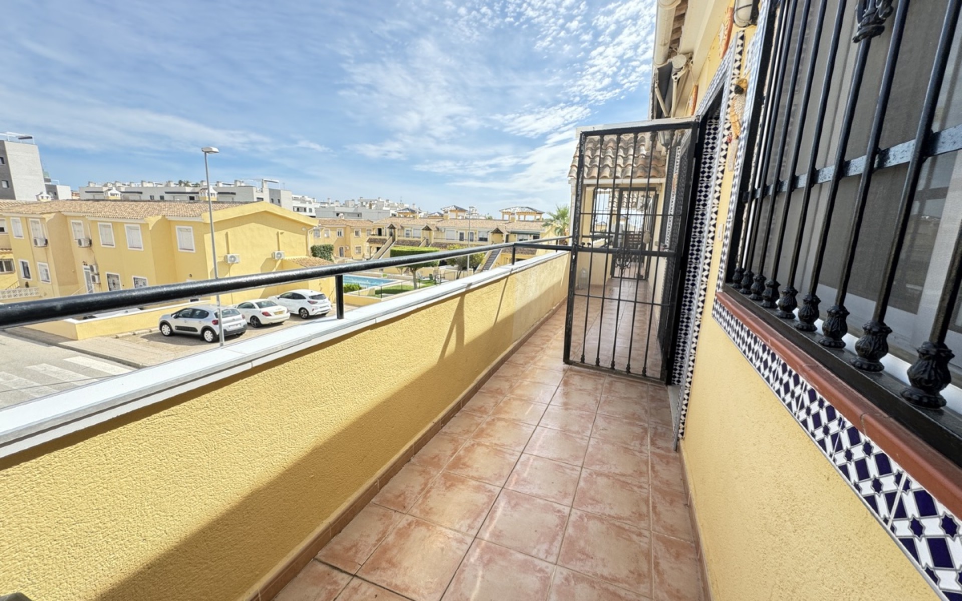 Resale - Apartment - Villamartin