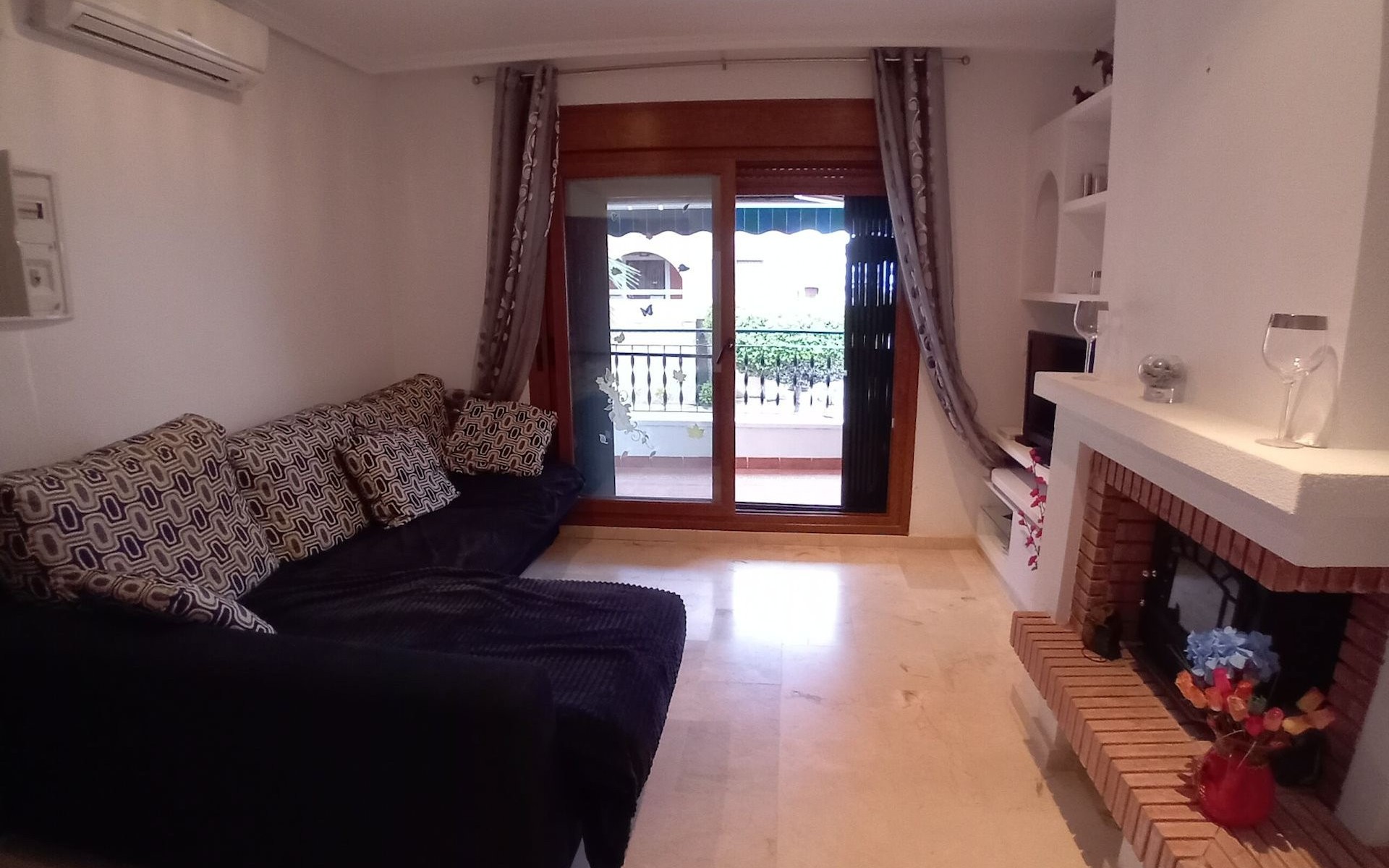 Resale - Apartment - Villamartin