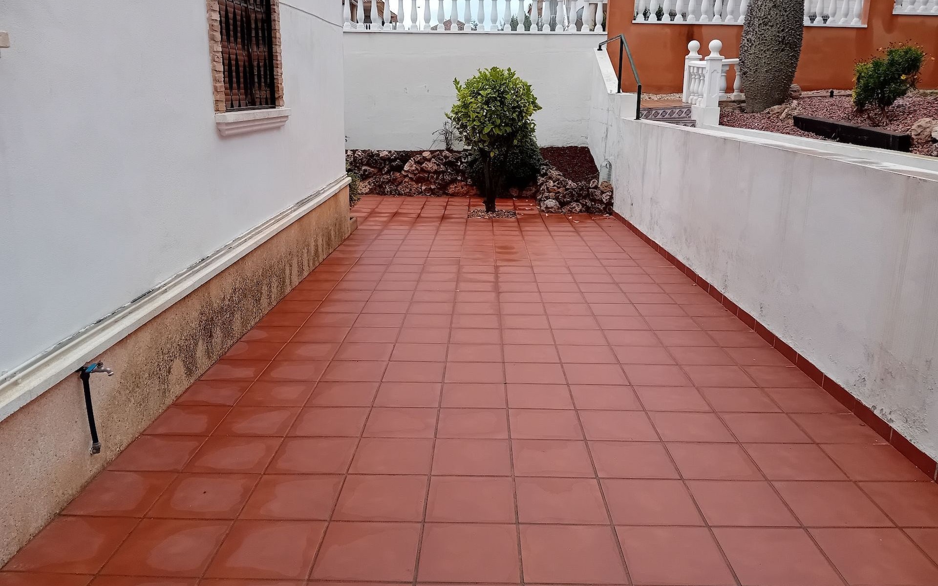 Resale - Apartment - Villamartin