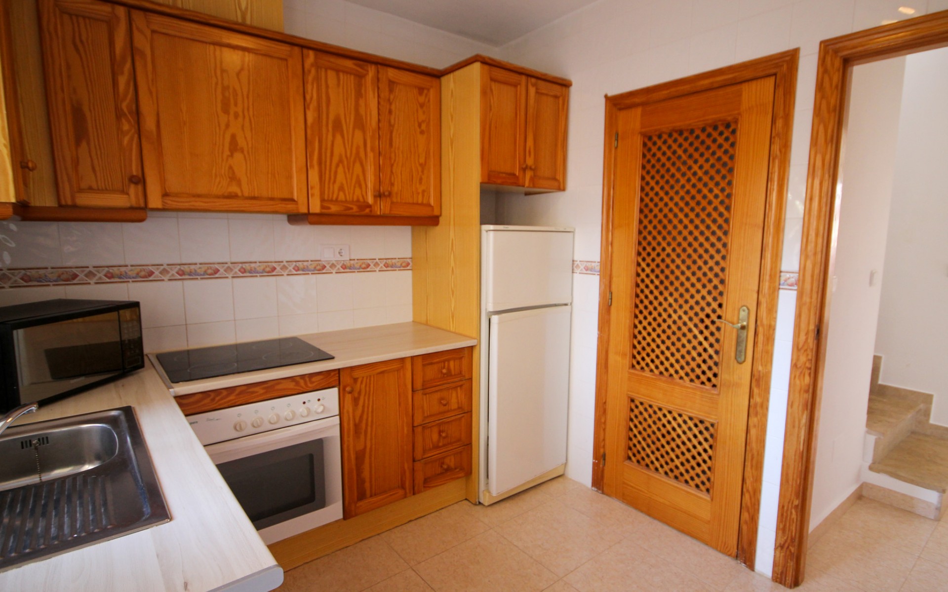 Resale - Apartment - Villamartin