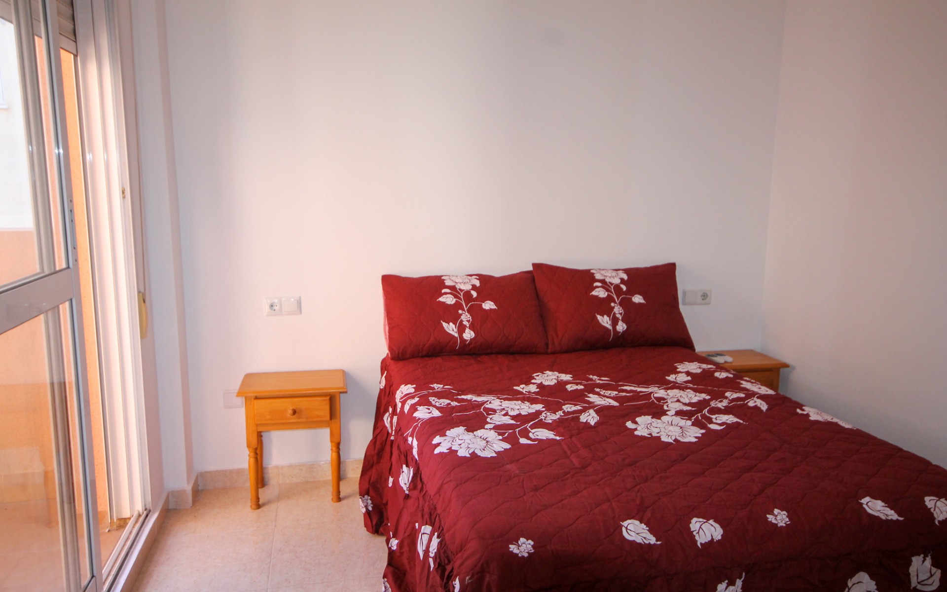 Resale - Apartment - Villamartin