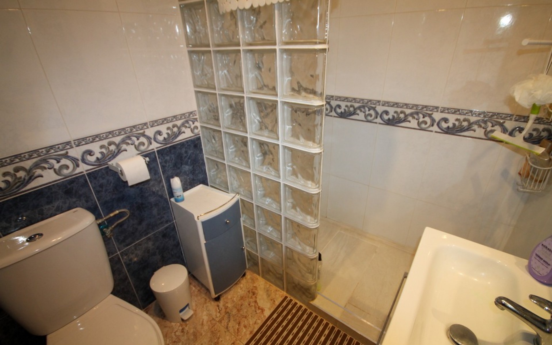 Resale - Apartment - Villamartin