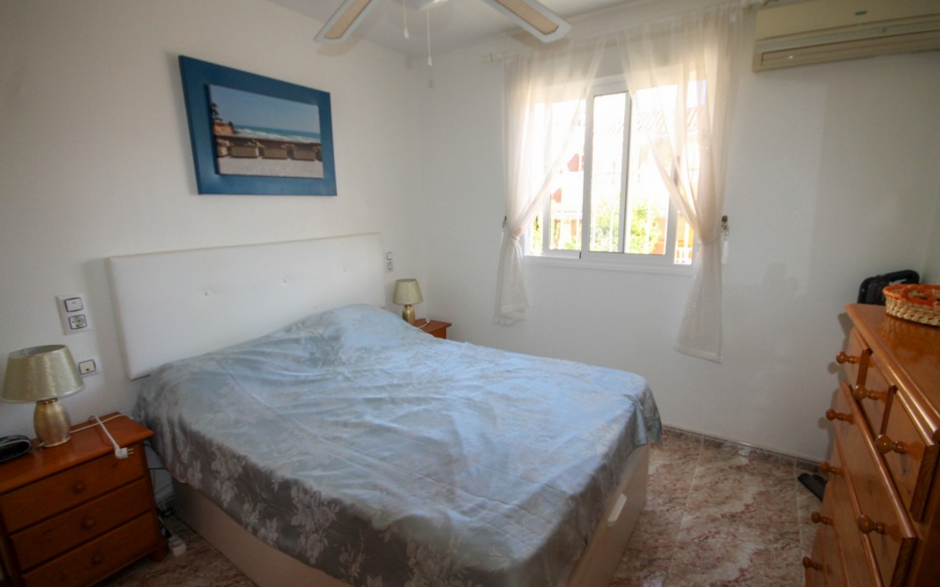 Resale - Apartment - Villamartin