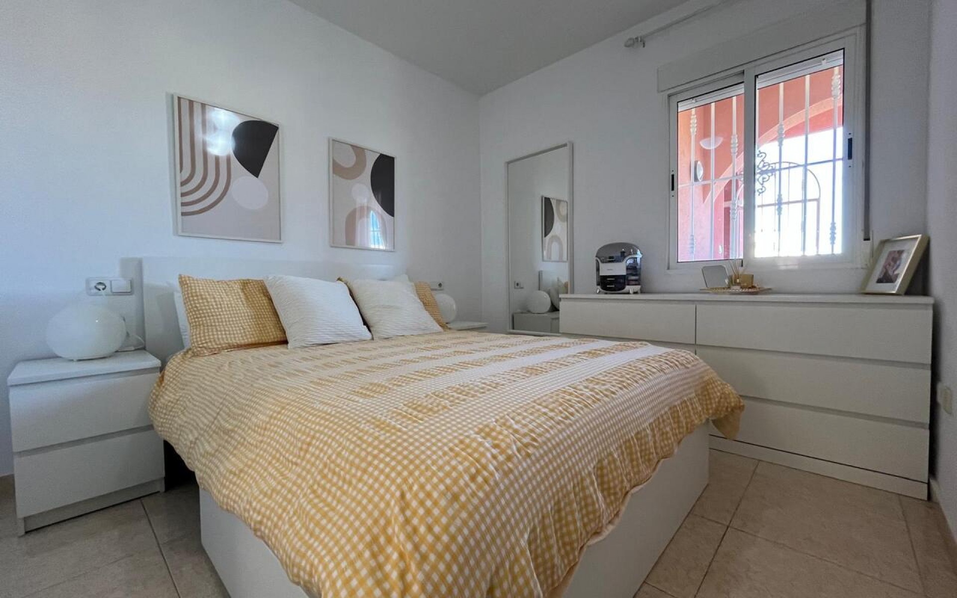 Resale - Apartment - Villamartin