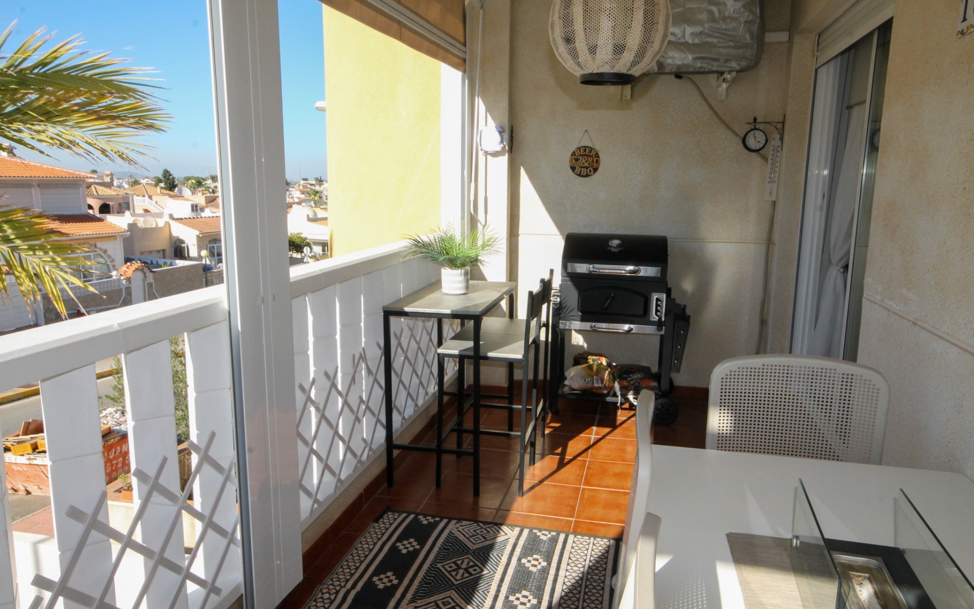 Resale - Apartment - Villamartin