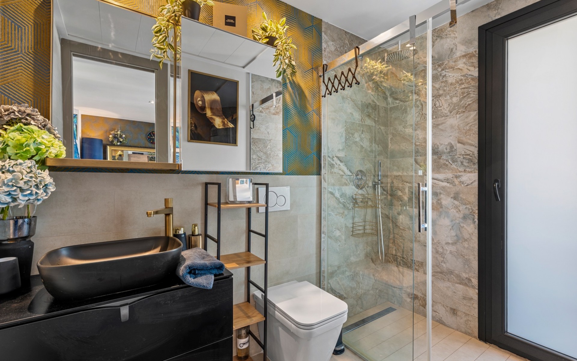 Resale - Apartment - Villamartin