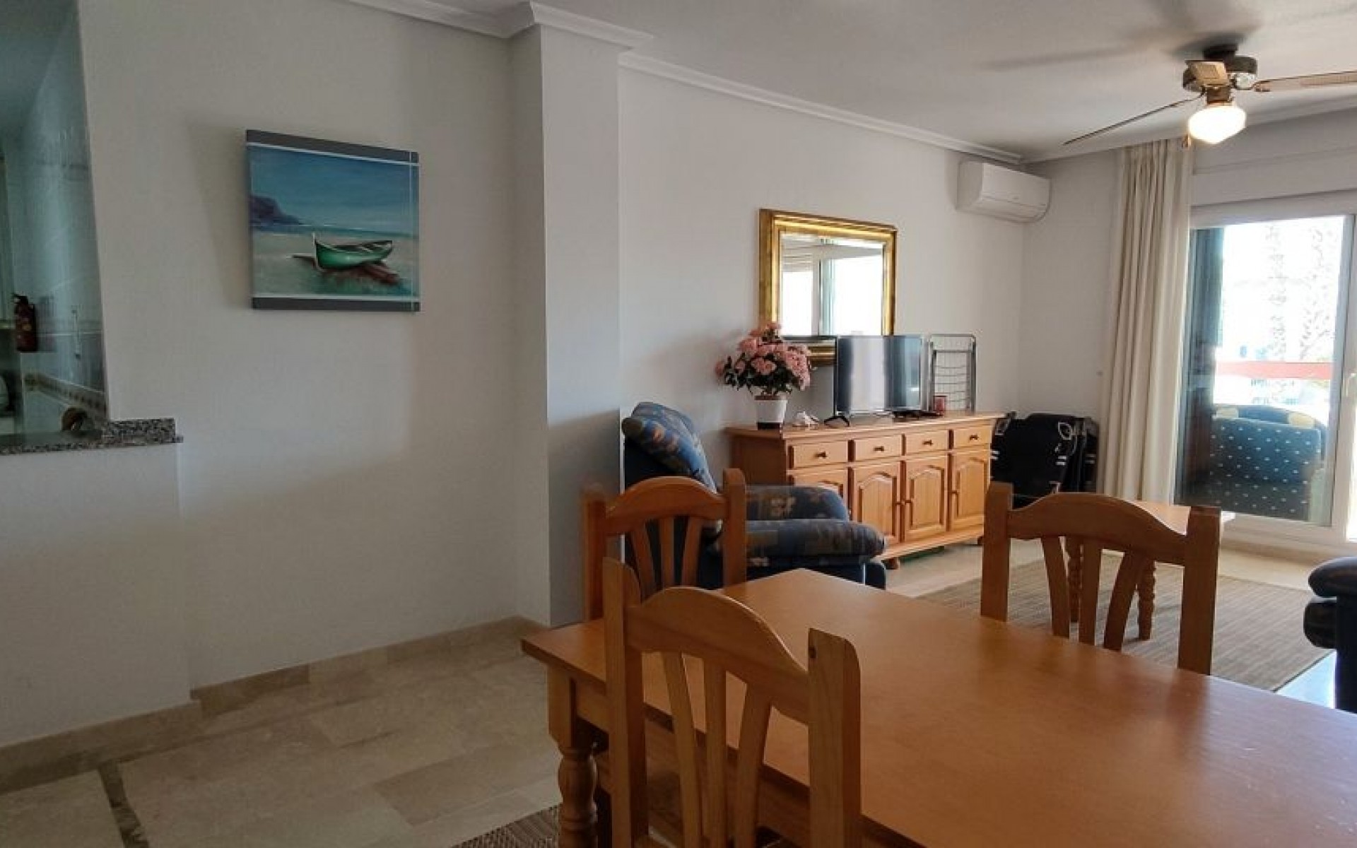 Resale - Apartment - Villamartin