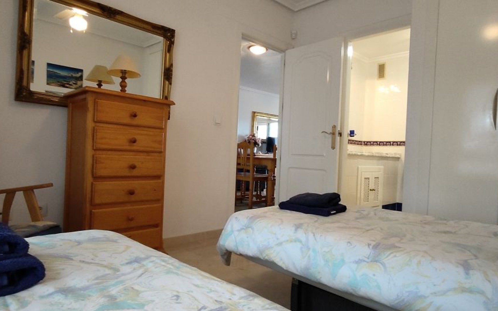 Resale - Apartment - Villamartin