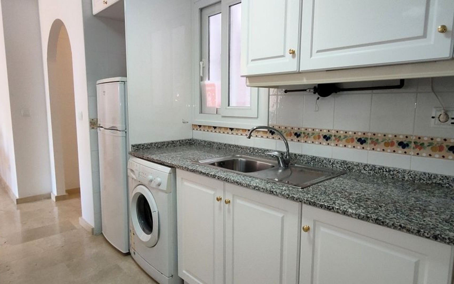 Resale - Apartment - Villamartin