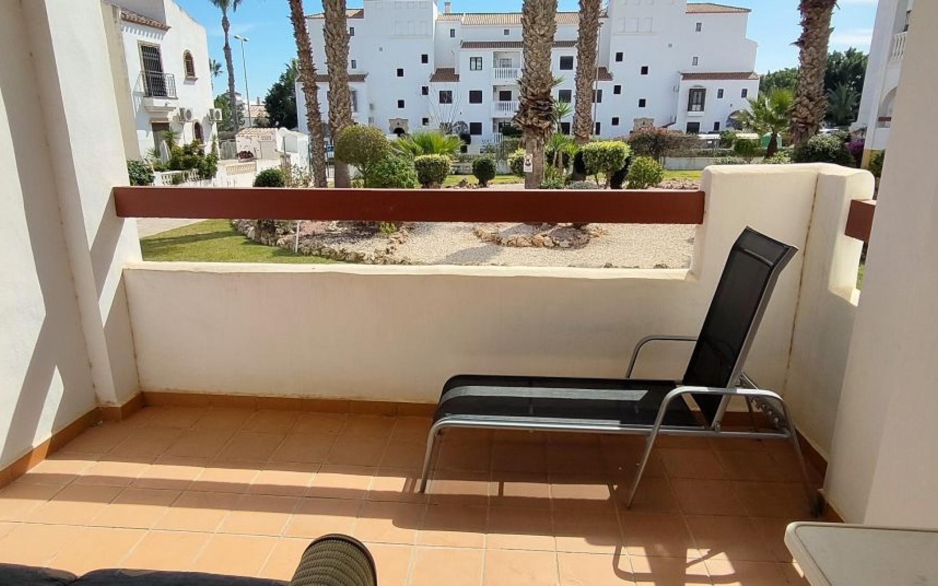 Resale - Apartment - Villamartin
