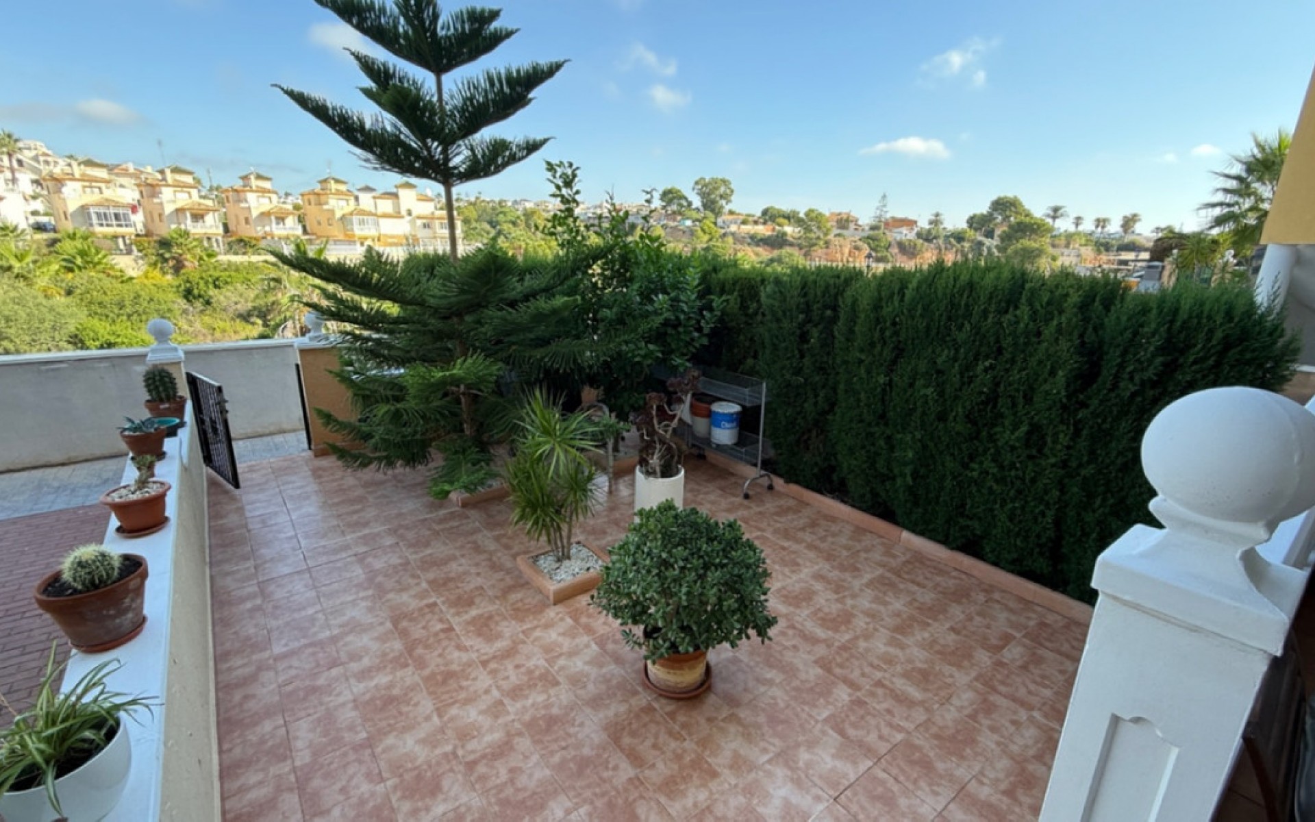 Resale - Apartment - Villamartin