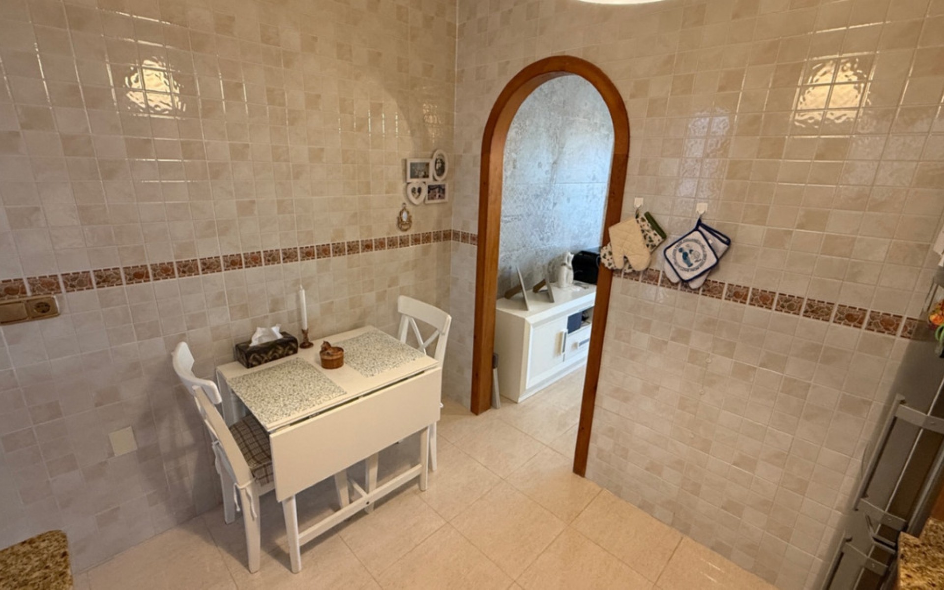 Resale - Apartment - Villamartin