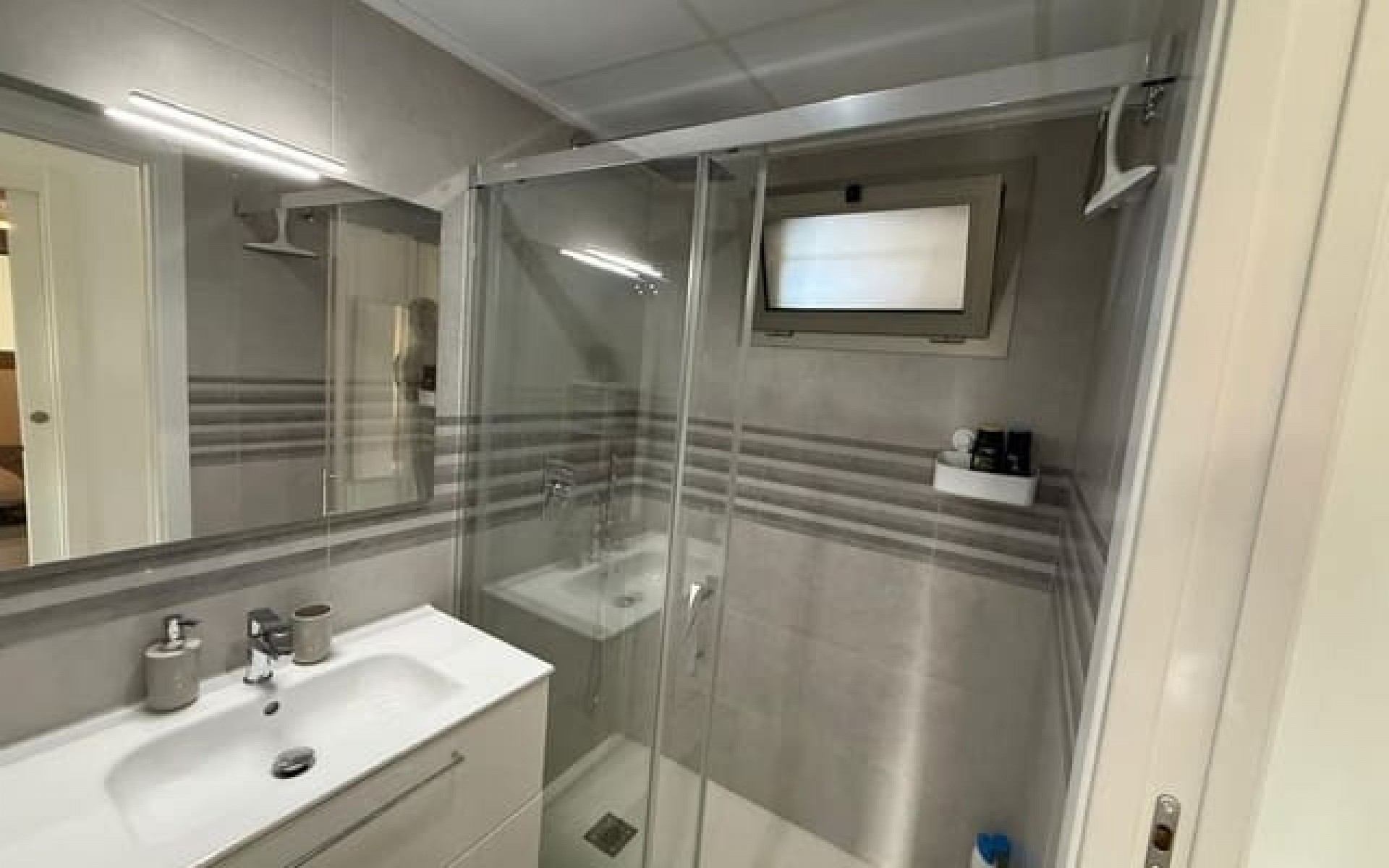 Resale - Apartment - Villamartin