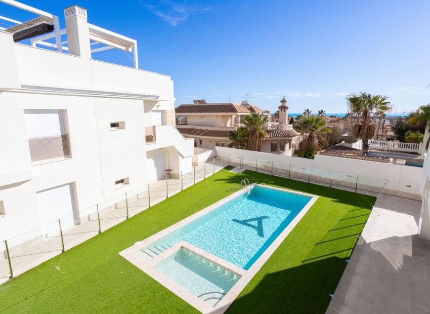 Resale - Apartment - Villamartin