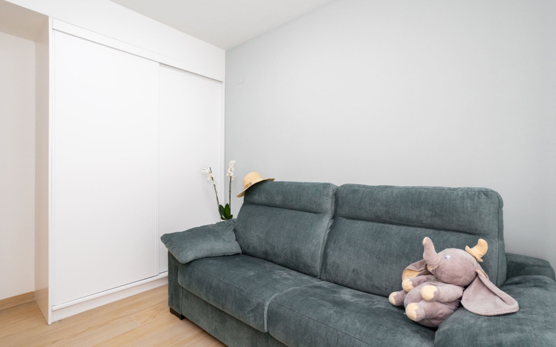 Resale - Apartment - Villamartin