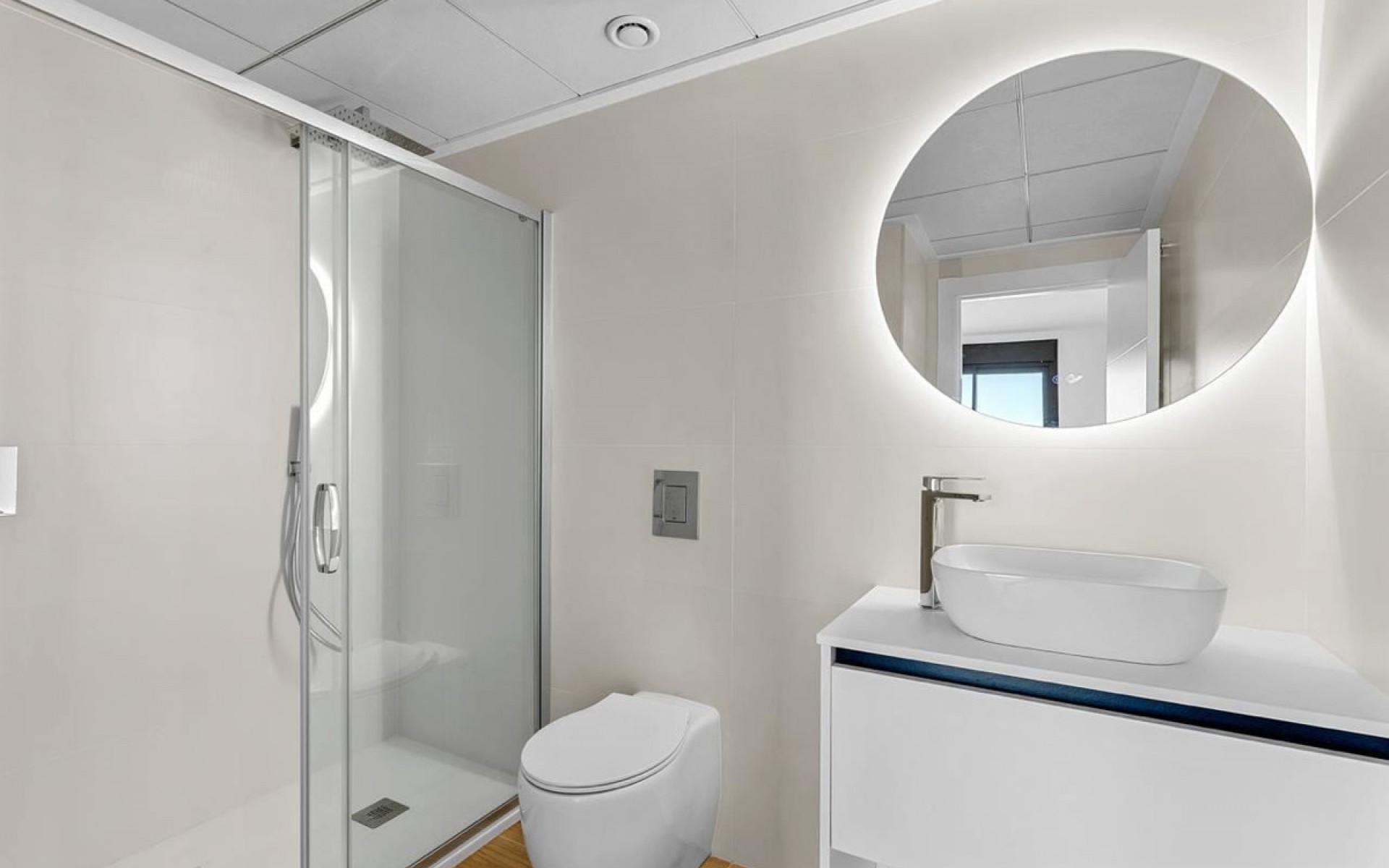 Resale - Apartment - Villamartin