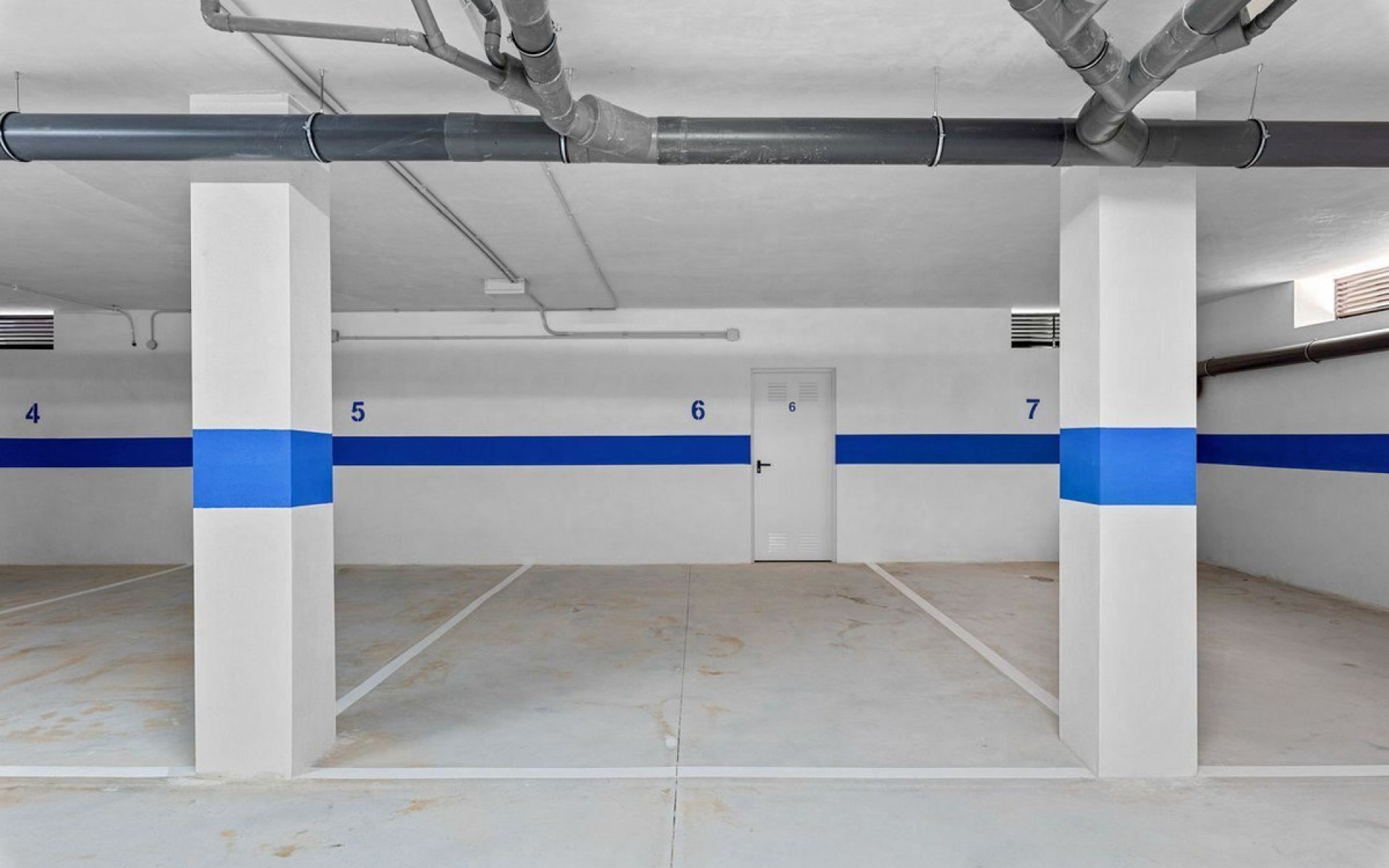 Resale - Apartment - Villamartin