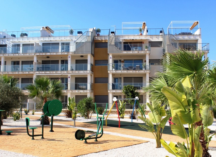 Resale - Apartment - Villamartin