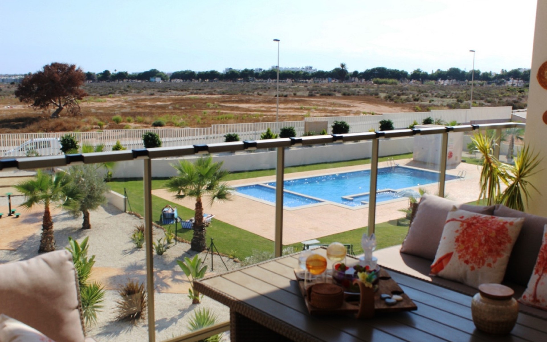 Resale - Apartment - Villamartin