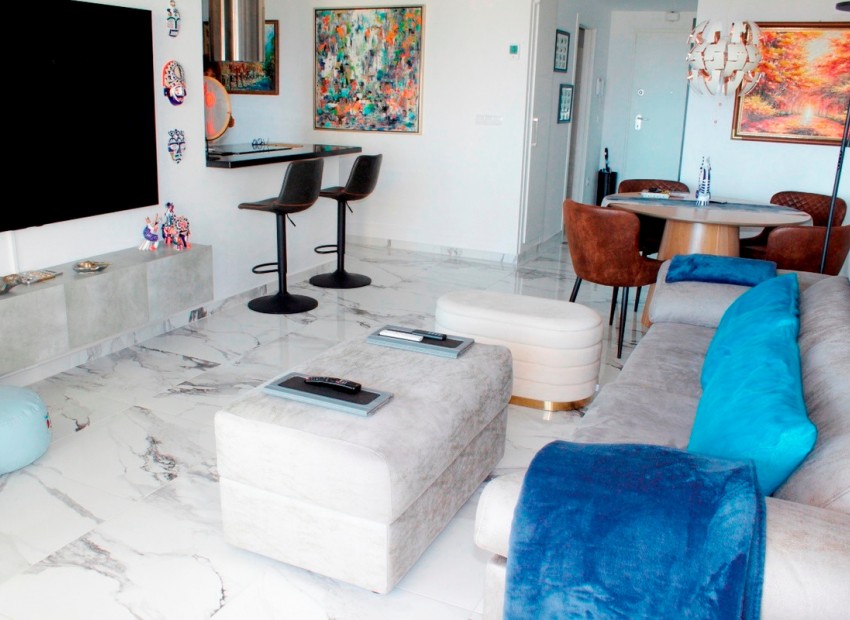 Resale - Apartment - Villamartin