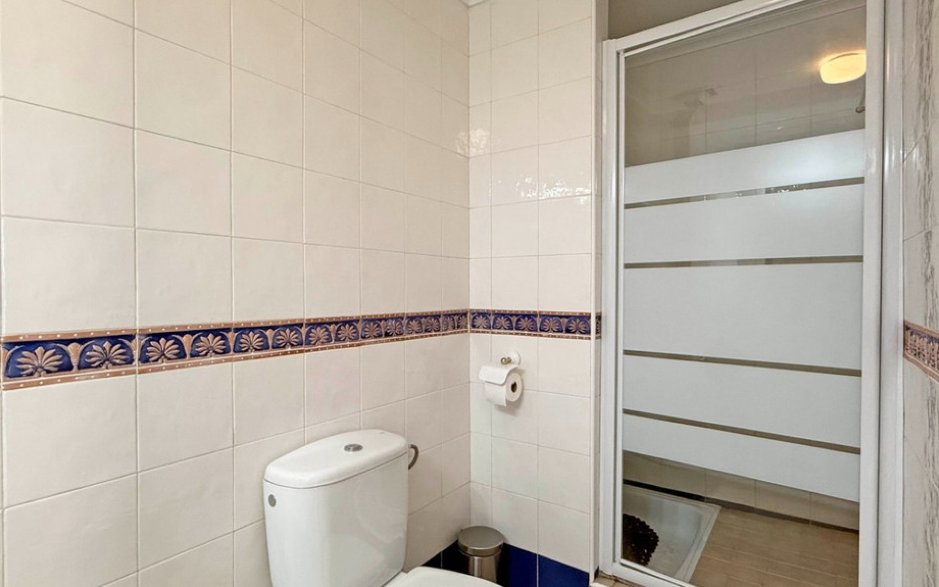 Resale - Apartment - Villamartin