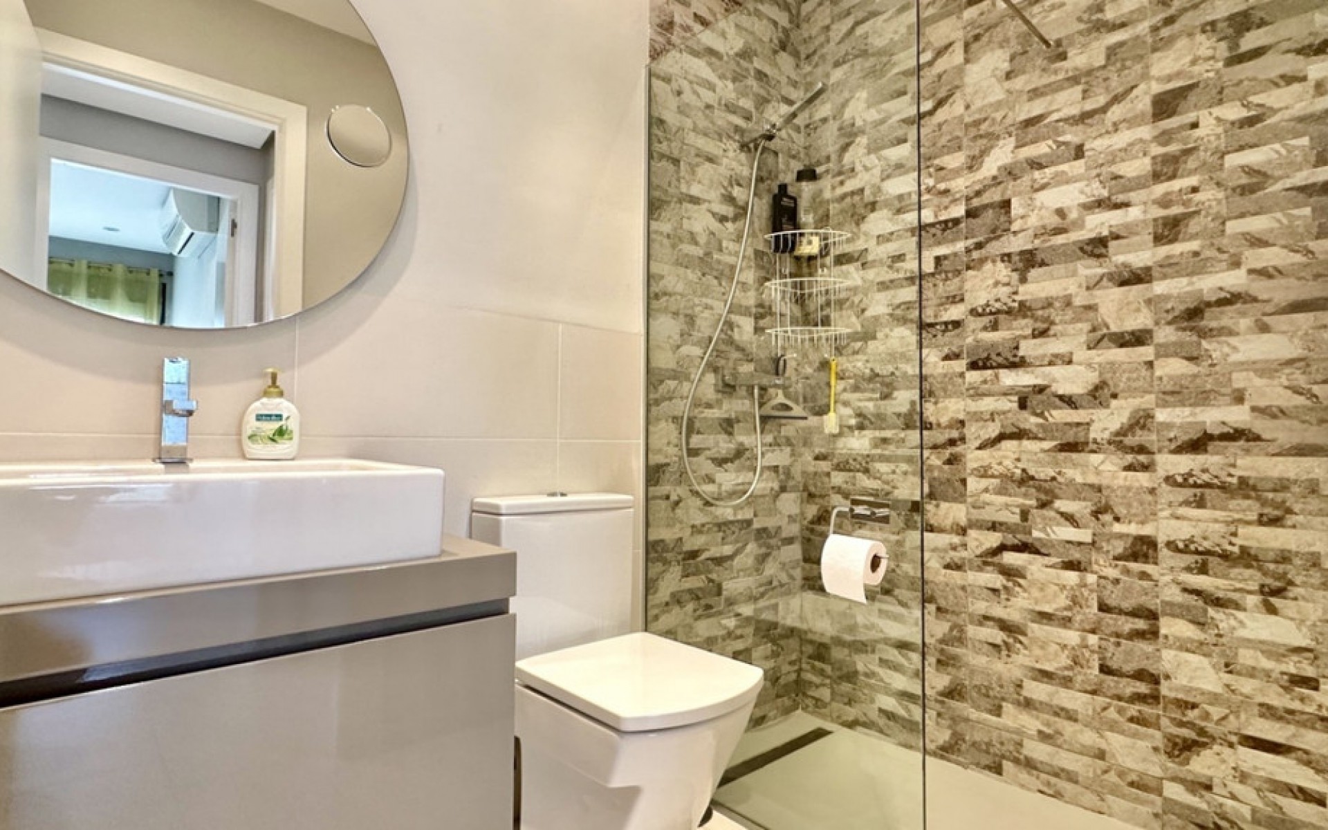 Resale - Apartment - Villamartin