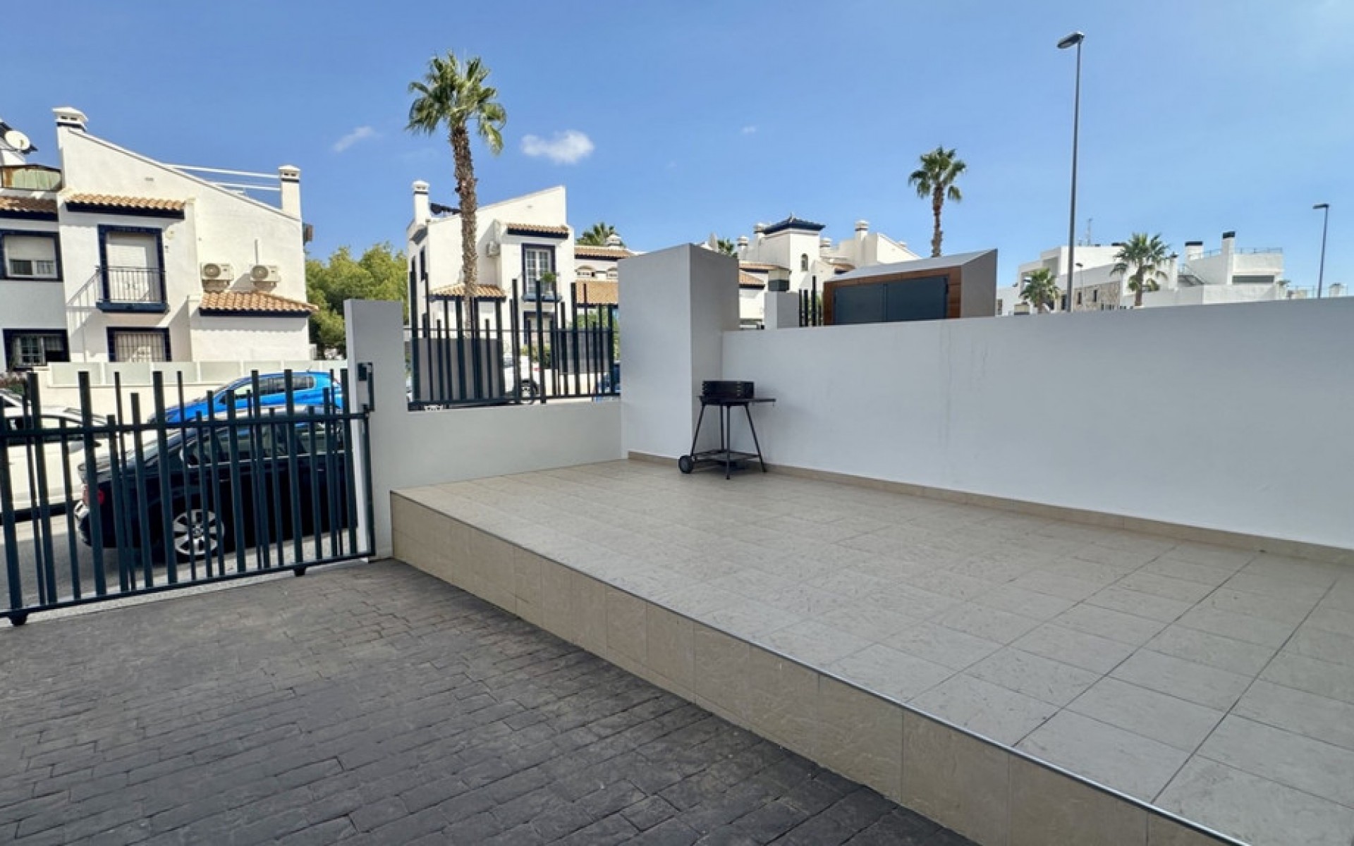Resale - Apartment - Villamartin