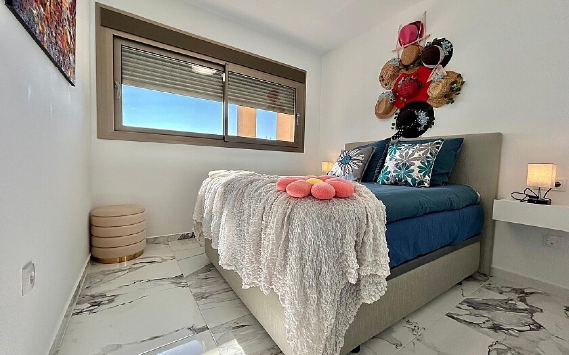 Resale - Apartment - Villamartin