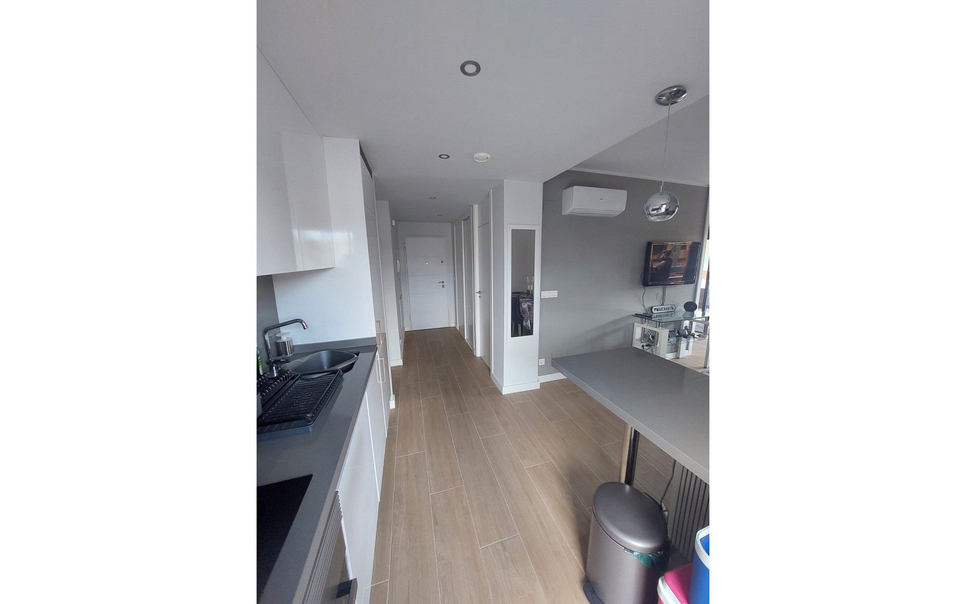 Resale - Apartment - Villamartin