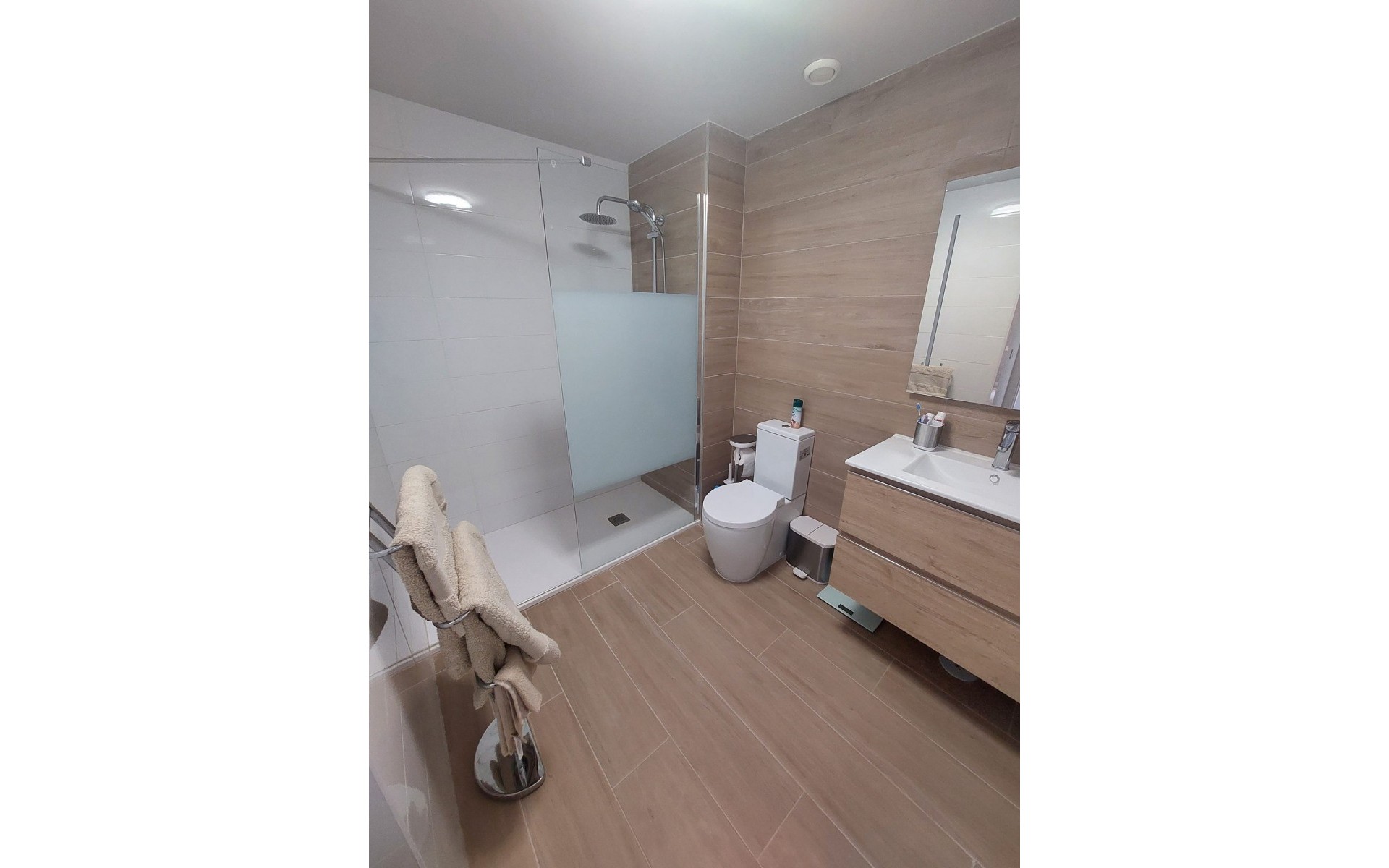 Resale - Apartment - Villamartin