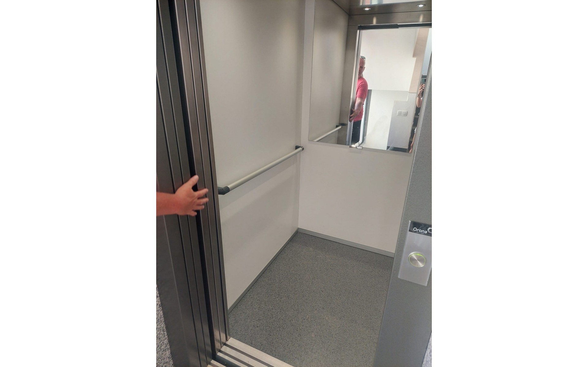 Resale - Apartment - Villamartin