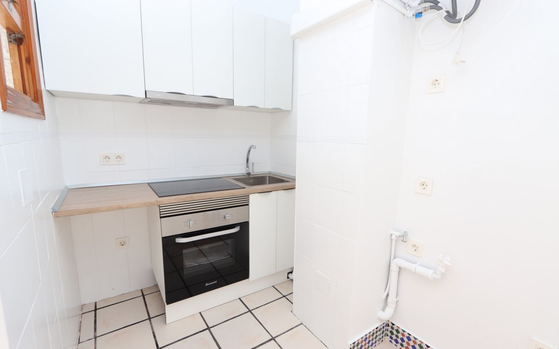 Resale - Apartment - Villamartin