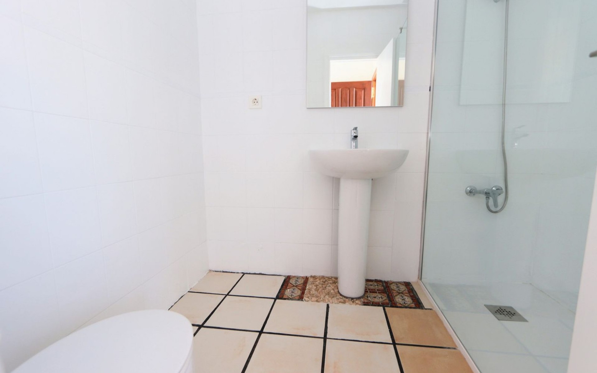 Resale - Apartment - Villamartin