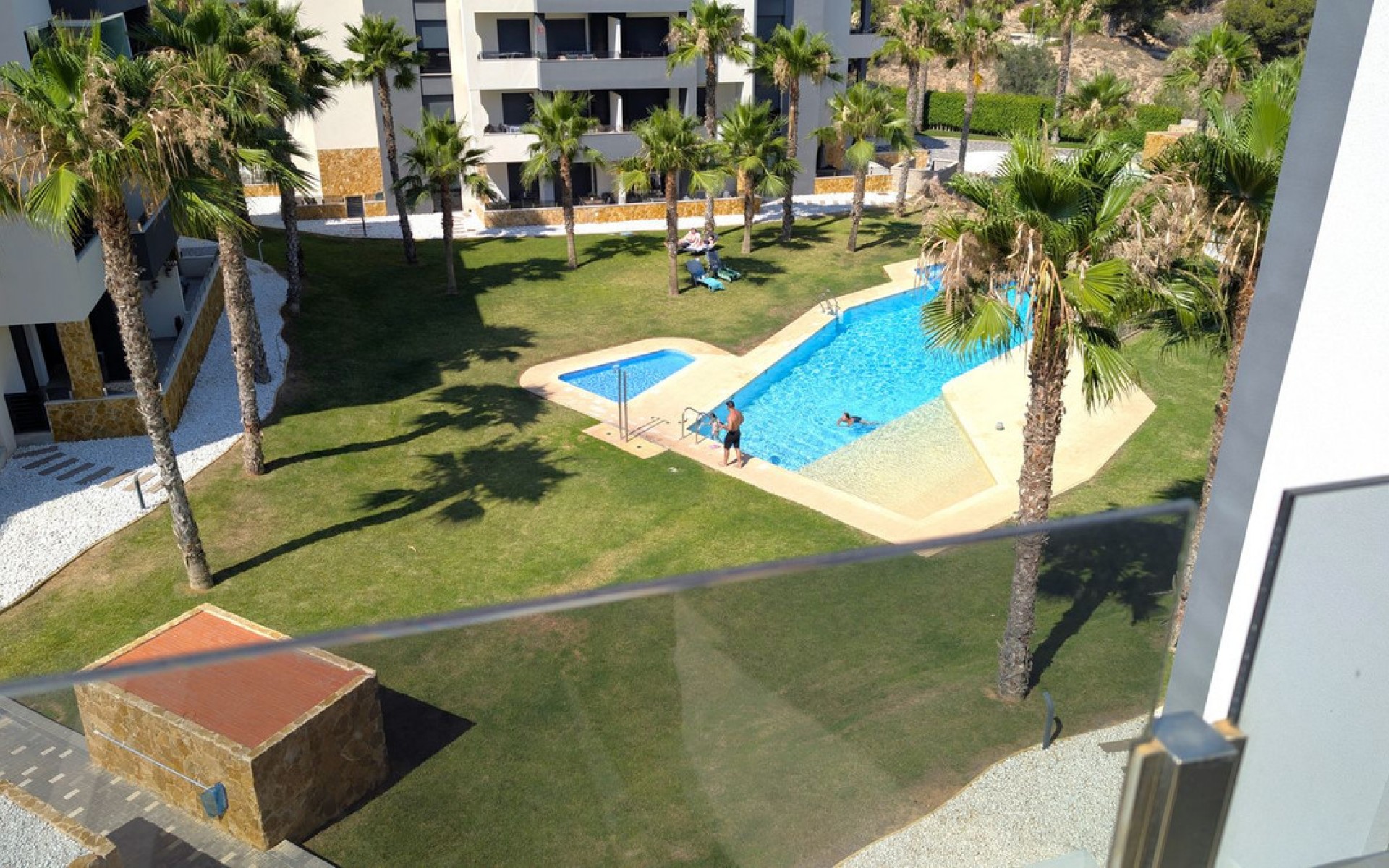 Resale - Apartment - Villamartin