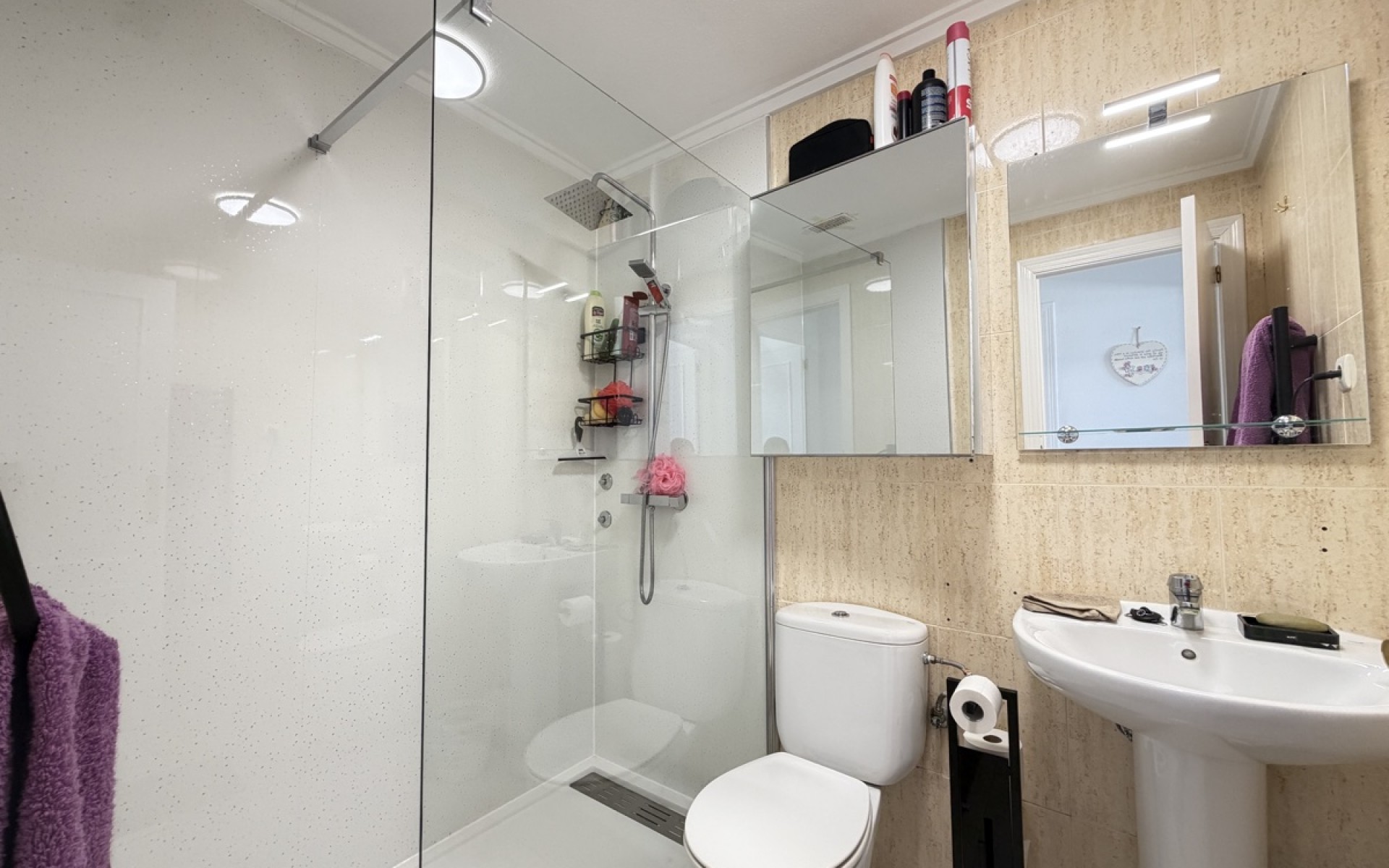 Resale - Apartment - Villamartin