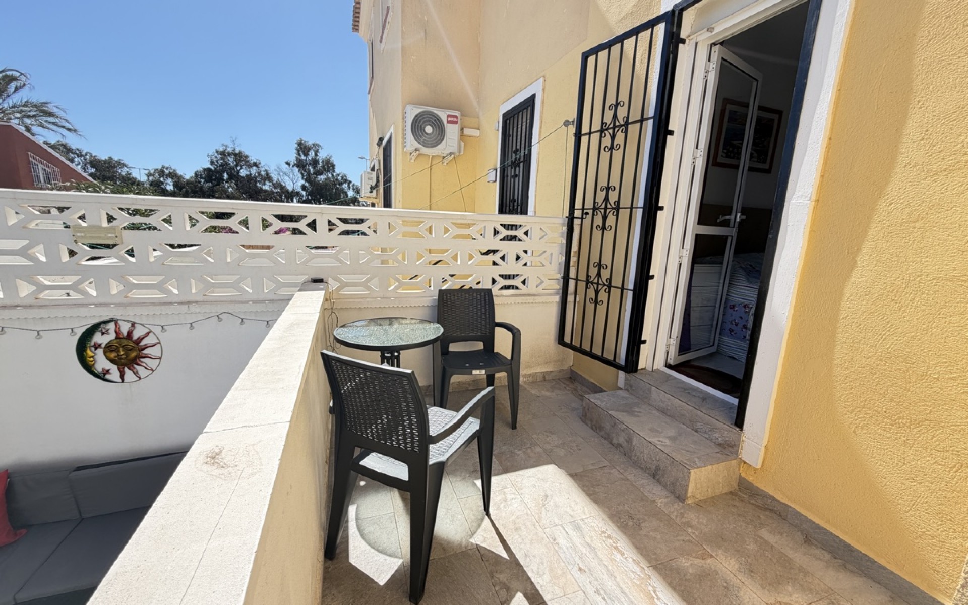 Resale - Apartment - Villamartin