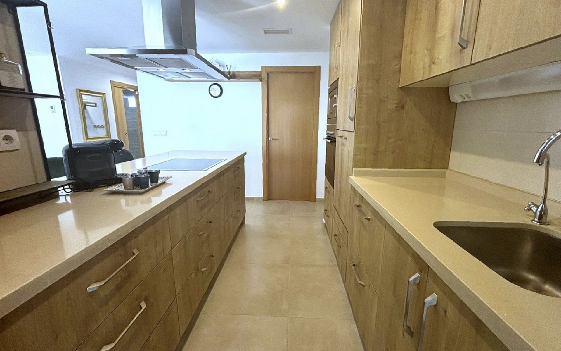 Resale - Apartment - Villamartin