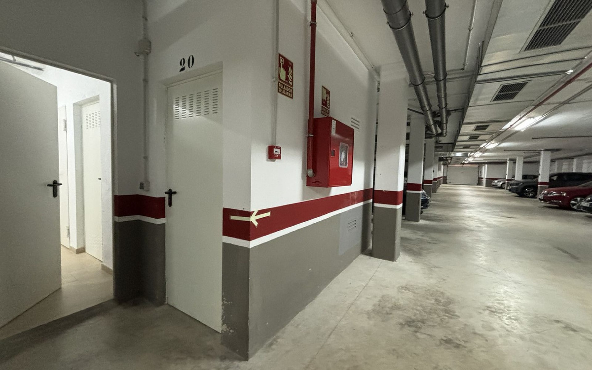 Resale - Apartment - Villamartin